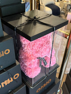 Urso Decorativo de Rosas Cor-de-Rosa na Caixa